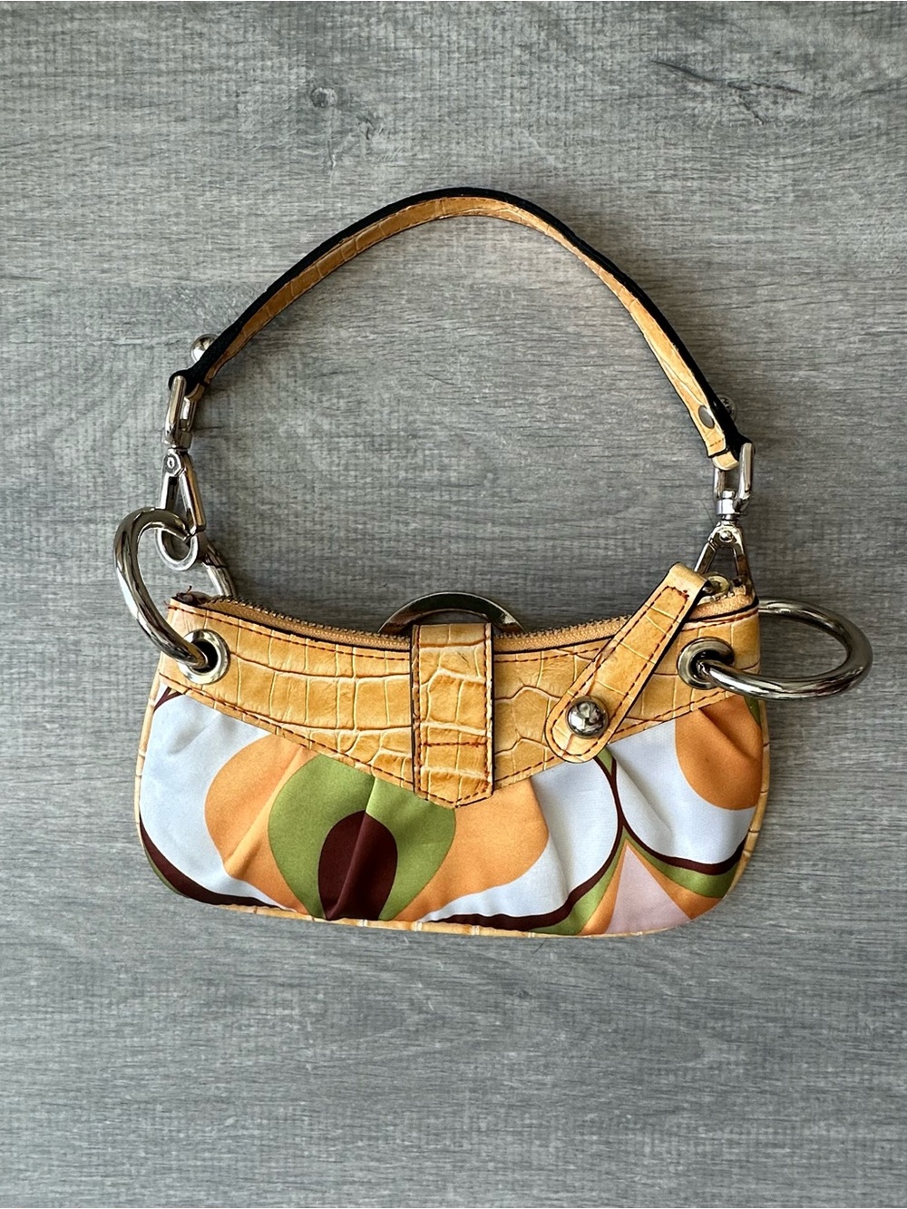 Vintage GUESS Y2K Mini Baguette Bag | Mod Graphic Print & Faux Croc - Picture 2 of 7
